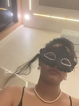 Cutie_Seema nude on webcam for live sex chat