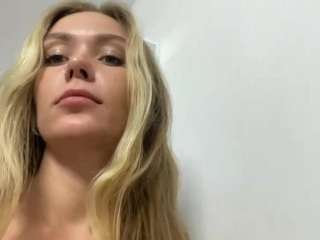KaY fully nude on Live Sex Chat