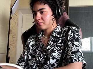 NieshaPerkins fully nude on Live Sex Chat