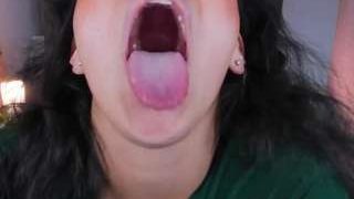 Oliviabagheera fully nude on Live Sex Chat