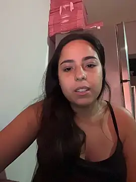 onMelan nude on webcam for live sex chat