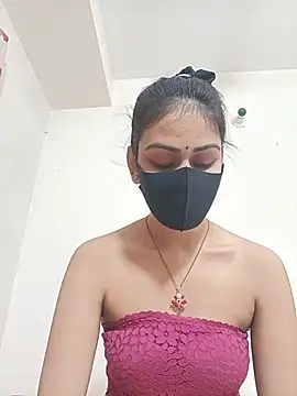 Tanisha-1 nude on webcam for live sex chat