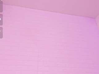 Valerie-DuPont fully nude on Live Sex Chat
