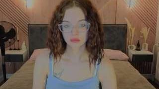 Wullwet-rav fully nude on Live Sex Chat