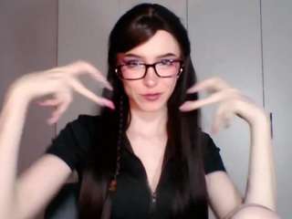 YonBenskin fully nude on Live Sex Chat