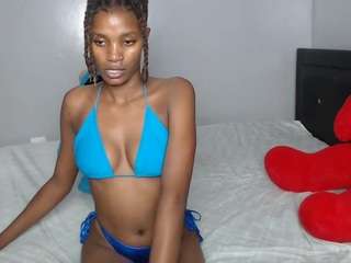 Blackvelvet4 fully nude on Live Sex Chat