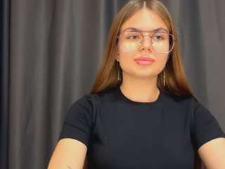 EstherNightlinger fully nude on Live Sex Chat