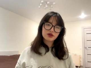 MozelleSuomela fully nude on Live Sex Chat