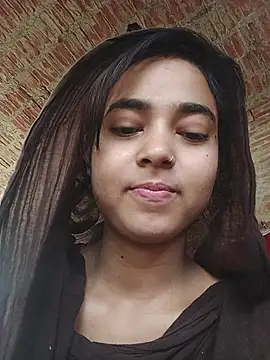 Simran_143 nude on webcam for live sex chat